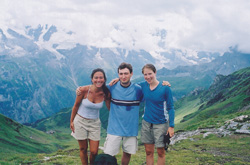 Nichole, Alex, and Steph on the way to Bietenhorn.