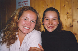 Jessy and Kristy are all smiles.